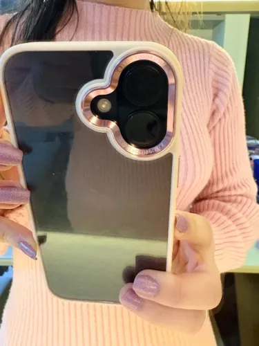 Capinha de Celular iPhone 16 Rosa Metalizado e Transparente com Protetor de Câmera