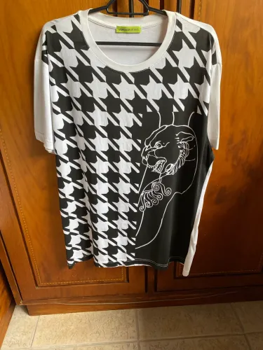 Camiseta Versace jeans 100% original 