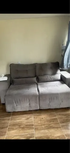 Vendo sofá 2 lugares