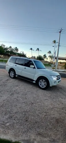 Mitsubishi Pajero HPE Full 3.2 4X4 T.i.dies. 5P AUT 2013