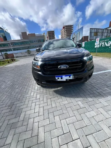 Ford Ranger Black 2.2 4X2 CD Diesel AUT 2023