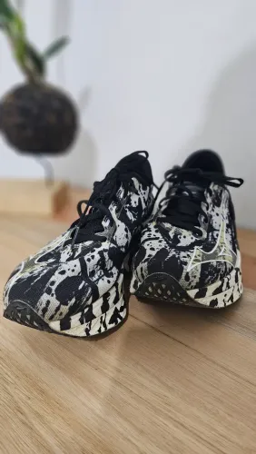Tênis mizuno Wave Rebellion pro kakizome