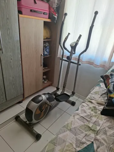 Elíptico. Vendo ou troco em bicicleta ergometrica