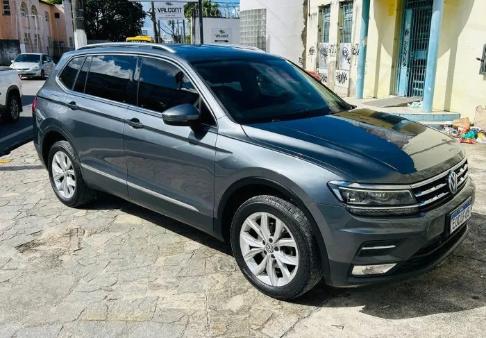 Volkswagen Tiguan Allspac Comf 250 TSI 1.4 Flex 2019