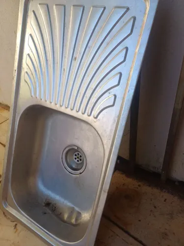 Pia inox pequena