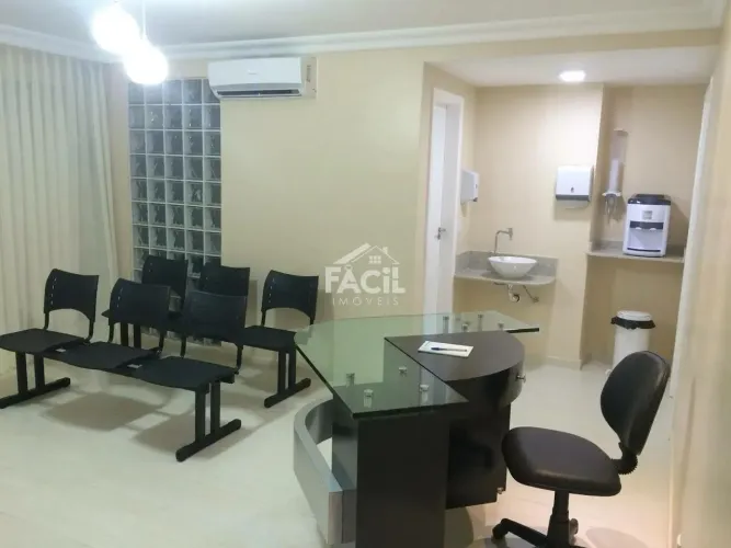 Loja no Shopping em Campo Grande, Cariacica - 90m² para Locação