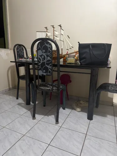 Mesa , 6 cadeiras