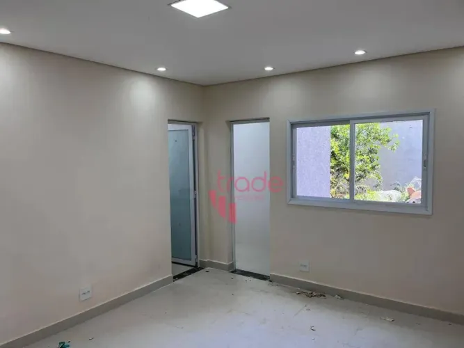 Casa Comercial para Venda ou Locação no Bairro Jardim Irajá em Ribeirão Preto com Recepção