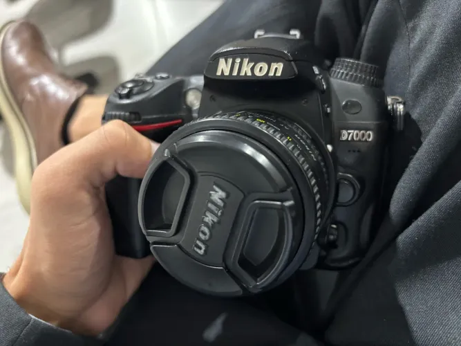 Nikon D7000 + 50mm 1.8