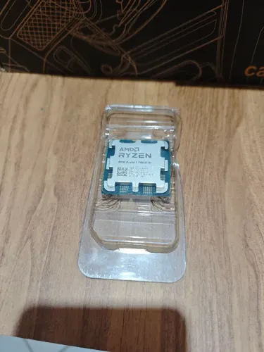 PROCESSADOR AMD RYZEN 7 7800X3D