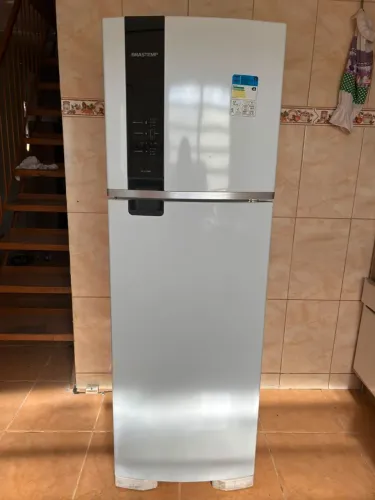 Vendo geladeira nova