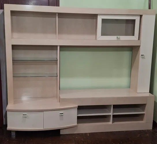 Estante semi nova