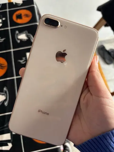 vende- se iphone 8 plus (usado)