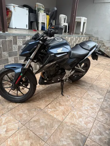 Honda CB 300f Twister Flex 2025