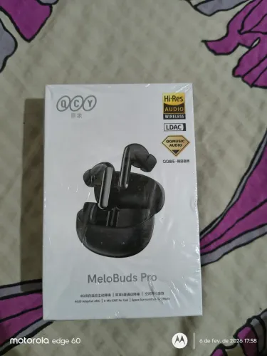 QCY melobuds pro 