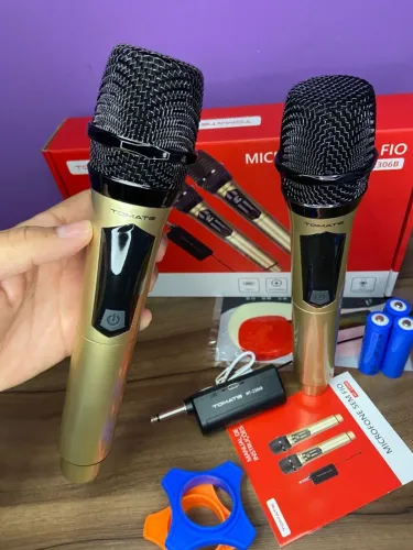 Microfone Duplo sem Fio Dourado MT-2306B Tomate