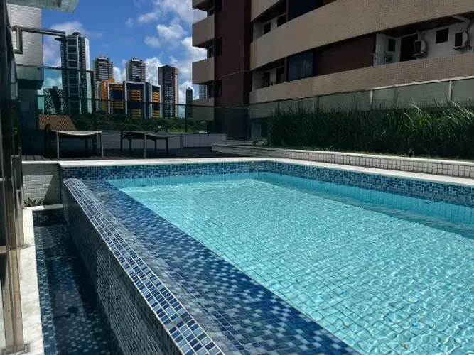 Apartamento na praia do Cabo Branco porteira fechada e com vista para o mar