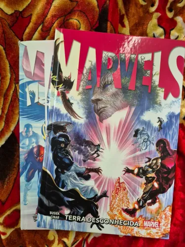 MARVELS (2 VOLUMES)