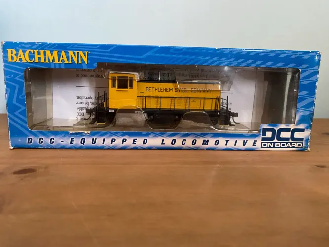 Bachmann GE 70 ton HO com DCC