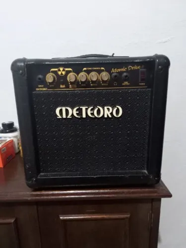 Caixa Meteoro 30w usada 3x cartão 