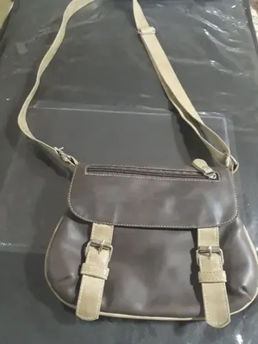 bolsa tipo pochete em napa nova