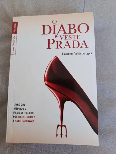 Livros coleção O Diabo Veste Prada - Lauren Weisberger
