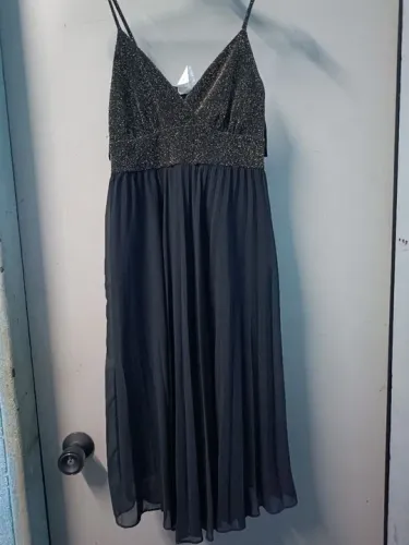 Vestido de Festa Dourado e Preto - Luxo