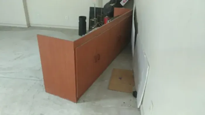 Buffet Arca em madeira ou em mdf, com ou sem rodízios, originais, bom estado.