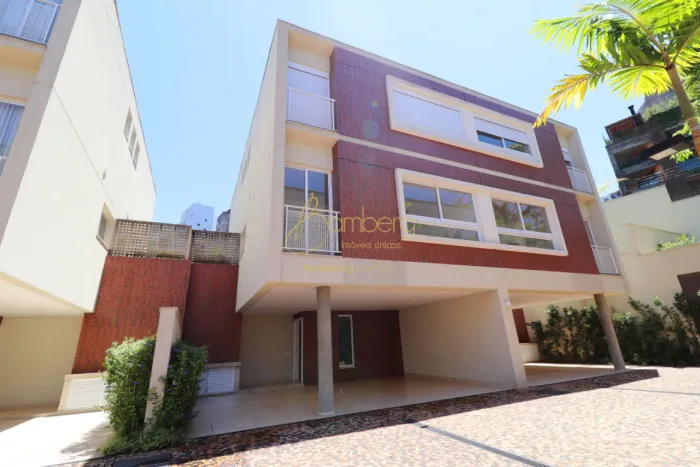 CASA COM 4 DORMITÓRIOS EM CONDOMÍNIO NO REAL PARQUE. ALTO PADRÃO COM 4 SUÍTES E 3 VAGAS DE