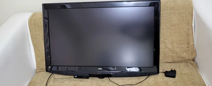 Tv LCD AOC 32 LEIAM O ANÚNCIO!!!