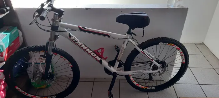 Bicicleta Cannnon Mountain Bike