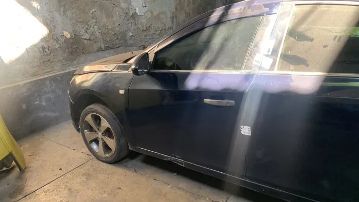 Sucata de CRUZE retirada de peças GM sedan