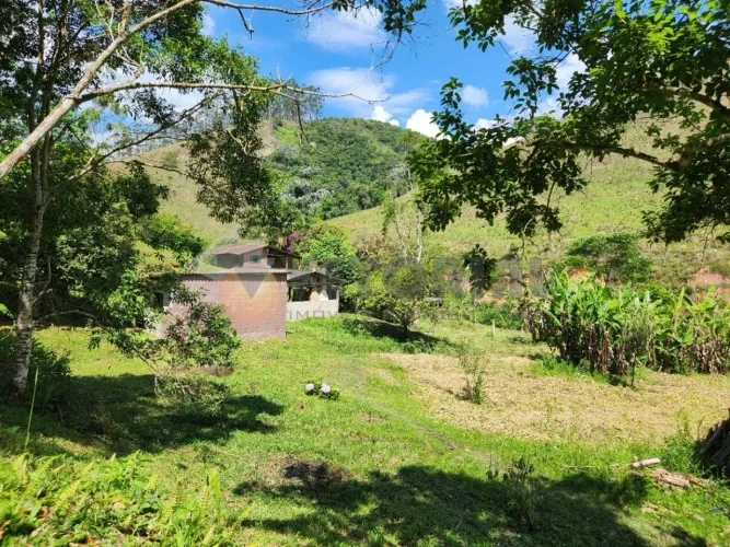Chácara com 2 dormitórios à venda, 96000 m² por R$ 630.000,00 - Natividade da Serra - Nati