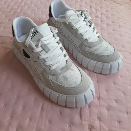 TÊNIS MIX DE COURO BRANCO S 21425 0019 0001 SCHUTZ SEM USO - entrega metrôs São Paulo