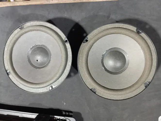 Par de woofer  6 polegadas SS 5550 Lbt n555av Leia a descrição 