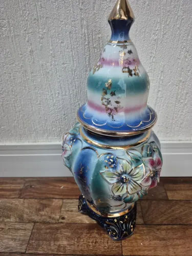 Grande potiche antigo em porcelana