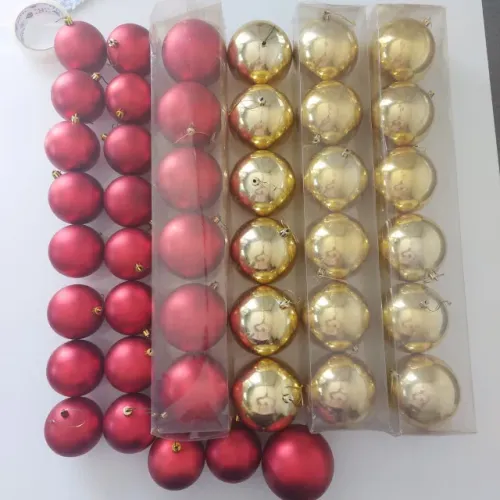 43 Bolas de Natal Douradas e Vermelhas Grandes (10cm e 8cm) - Fazemos Entrega
