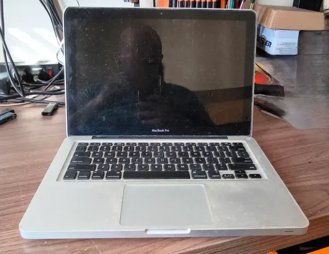MacBook Pro - Usado