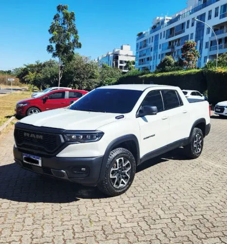 Ram Rampage Rebel Hurr.4 2.0 TB CD 4X4 AUT 2024
