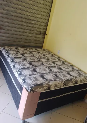 CAMA QUEEN MOLAS ENSACADAS 1100 