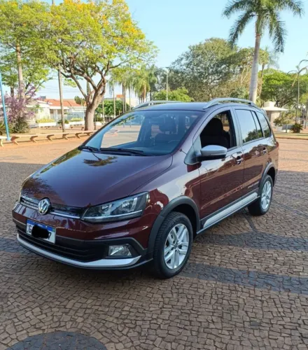 Volkswagen Spacecross 1.6 MI Total Flex 16V 2015