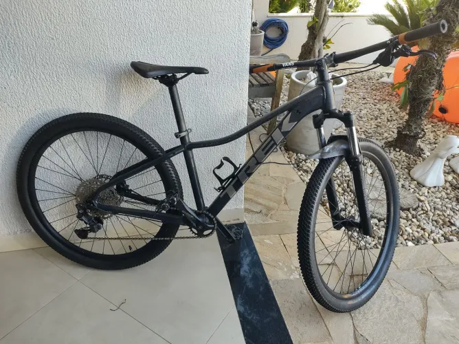 Bicicleta Trek Marli 7 Aro 27,5