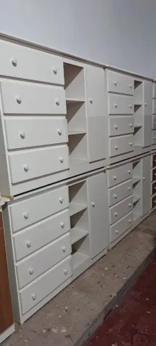 Cômoda branca grandes