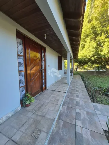 Casa de 3 dormitórios no condomínio Gouffe II, Águas Claras, Viamão/RS.