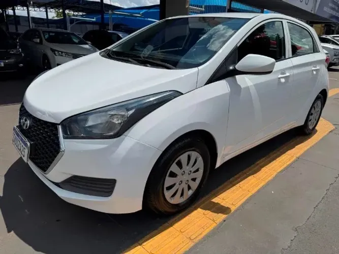 Hyundai HB20 Unique 1.0 Flex 12V Mec. 2019