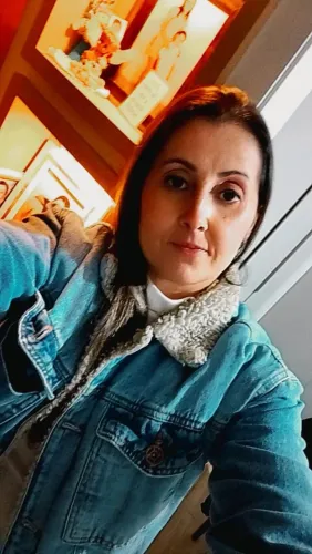  Cuidadora de idosos e crianças!