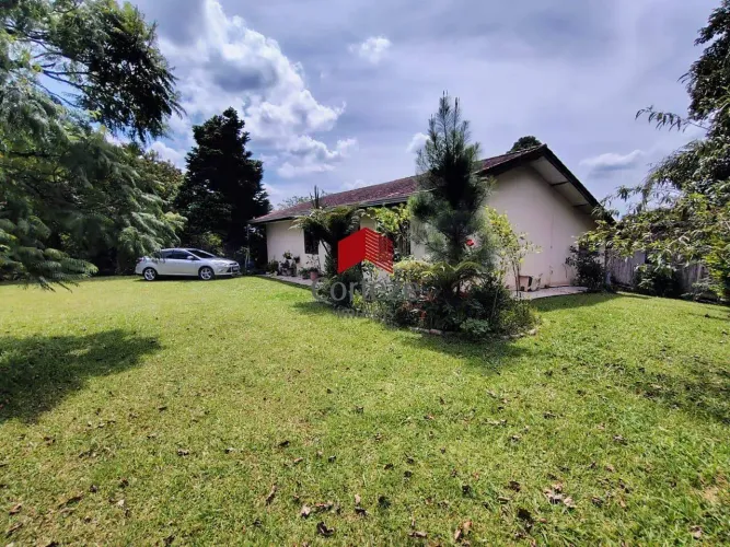 Chácara com 10.000m² 3 quartos, à venda, no bairro Zona Rural em São José dos Pinhais