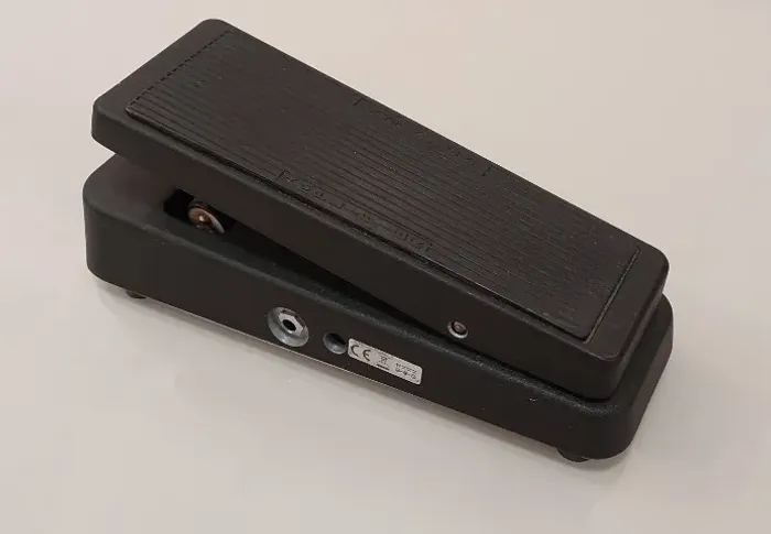 Pedal Dunlop Cry Baby Wah GCB95