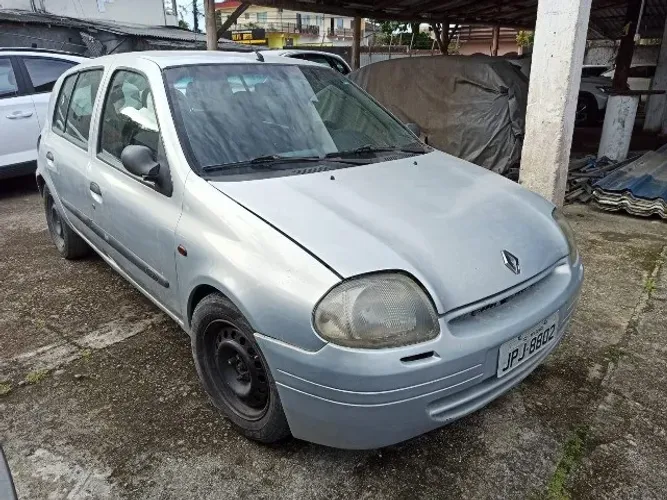 Sucata Para Retirada De Peças Clio 4 Portas 1.0 16V 2003 Prata Completo