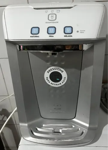 Bebedouro Electrolux